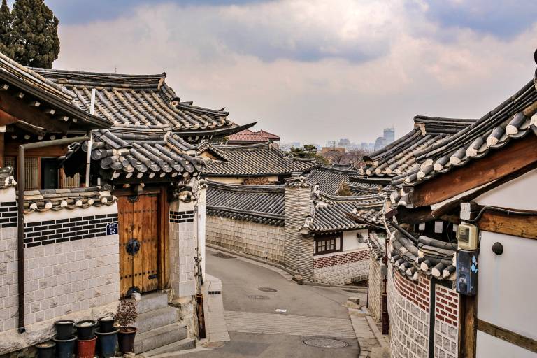 Bukchon Hanok Village en Seúl, Corea del Sur