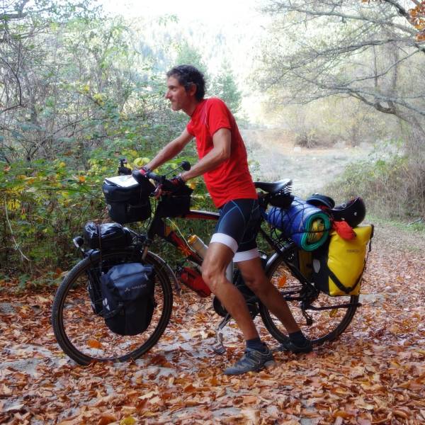 Sergio en bici por Bulgaria